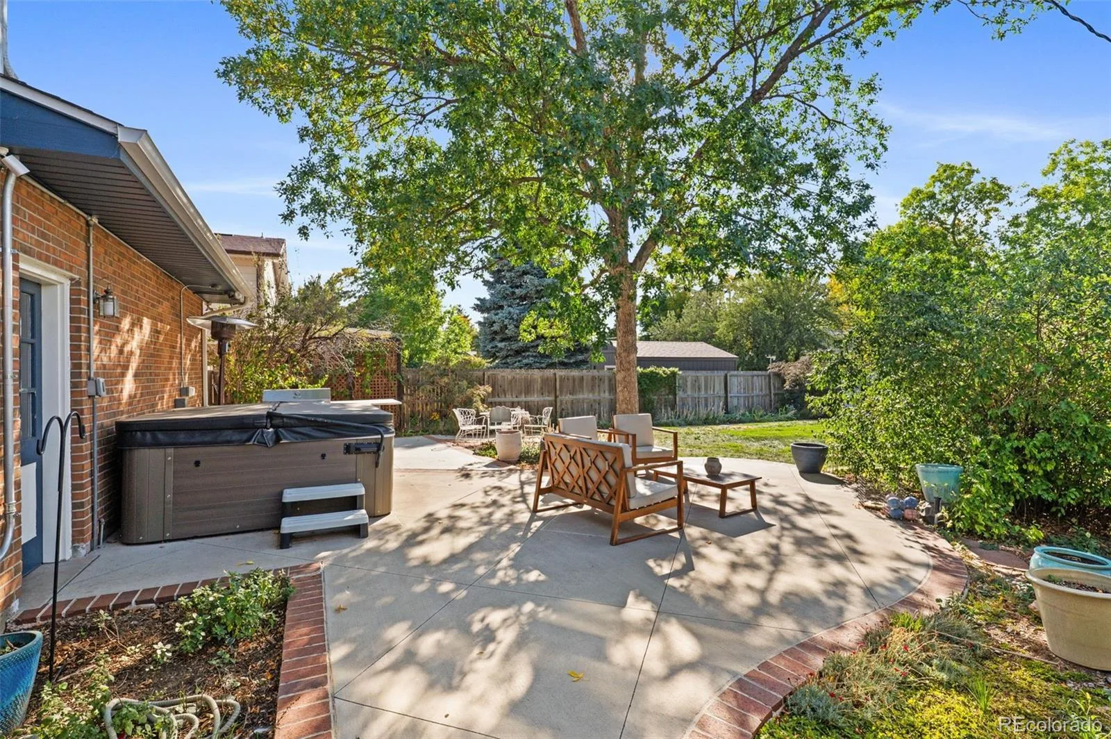 6551 S Williams Circle Centennial CO 80121 | MLS #REC2325372 10102026040051 1600 24