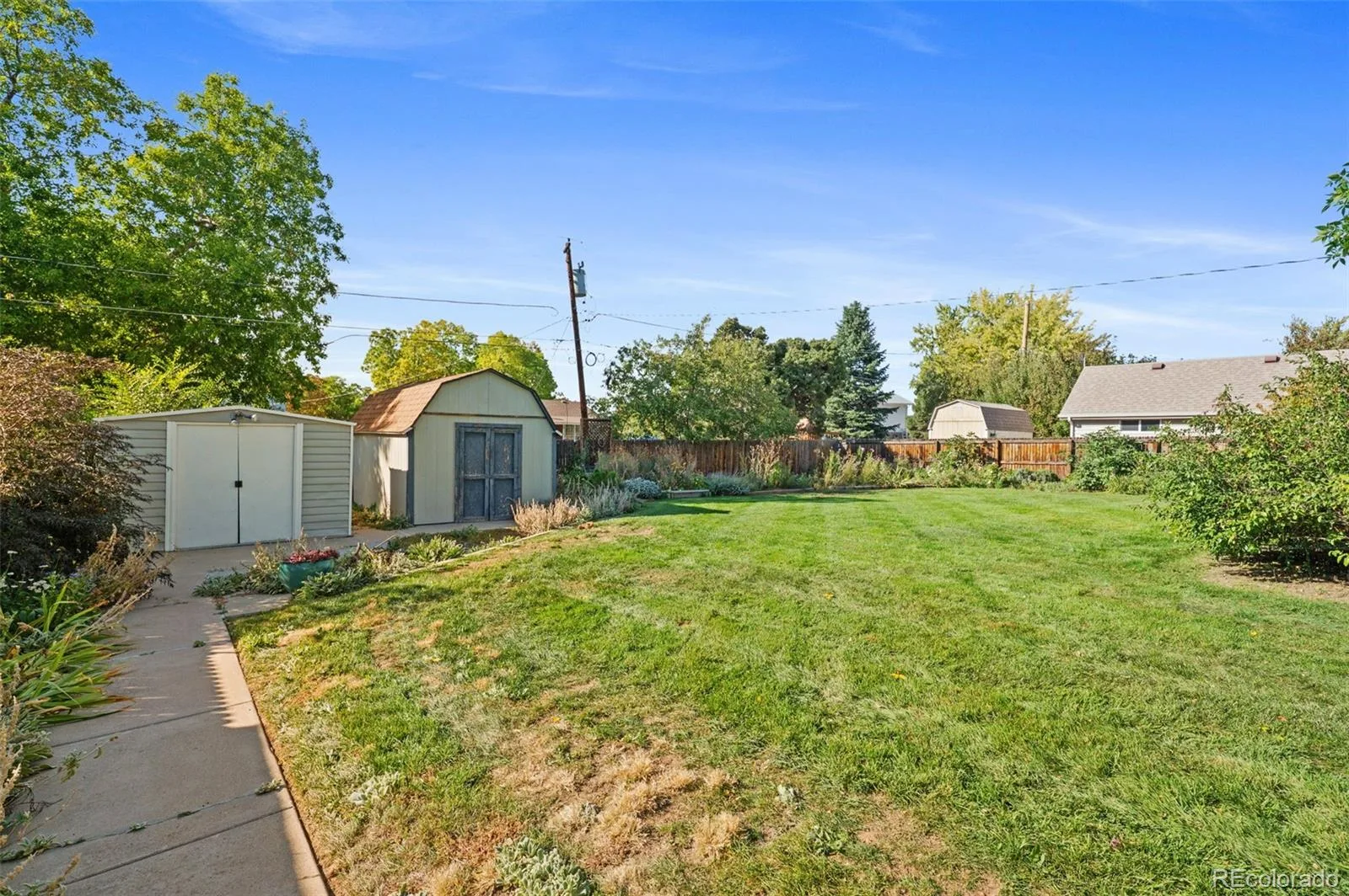6551 S Williams Circle Centennial CO 80121 | MLS #REC2325372 10102026040051 1600 27