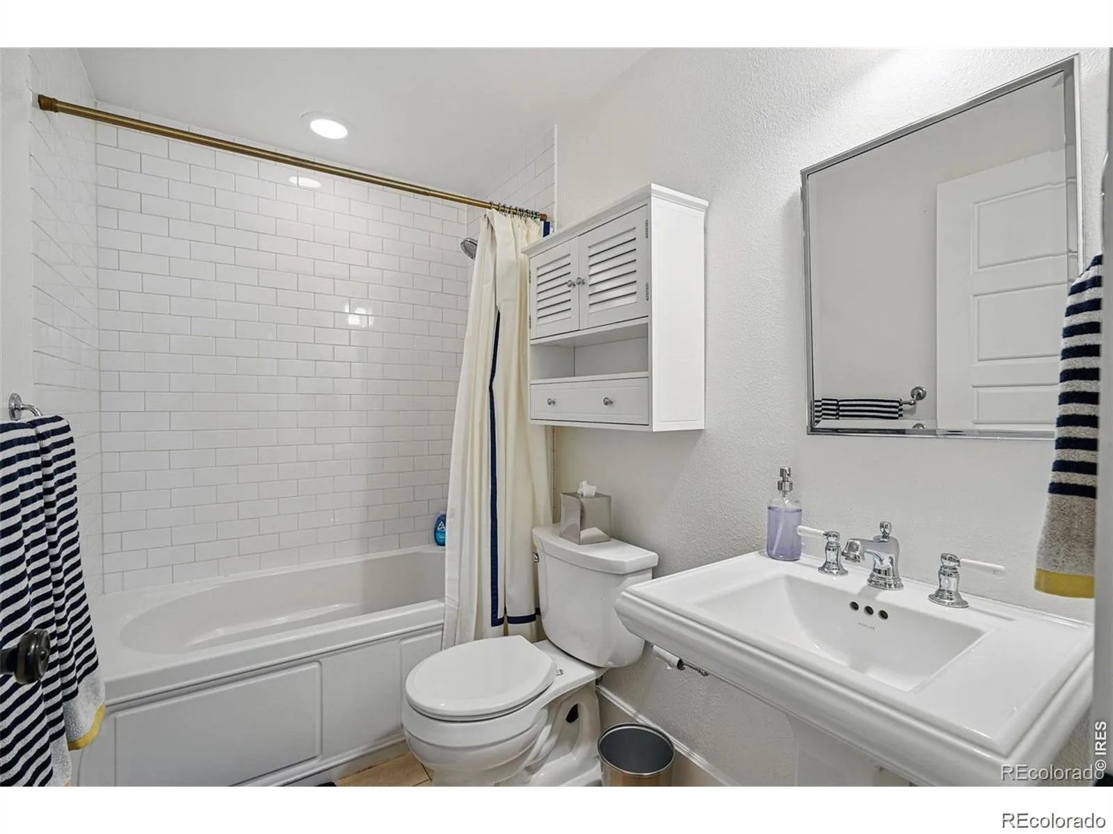 201 S Lafayette Street Denver CO 80209 | MLS #REC2325592 08282026125521 1600 29