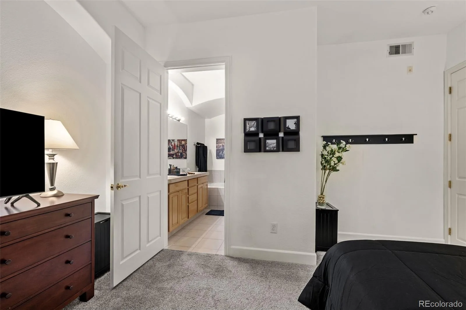 45 N Ogden Street #103 Denver CO 80218 MLS #REC2329228 06182026185132 1600 24
