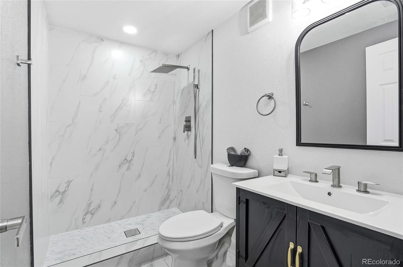 128 Willow N Place Broomfield CO 80020 | MLS #REC2329334 08082026181526 1600 21