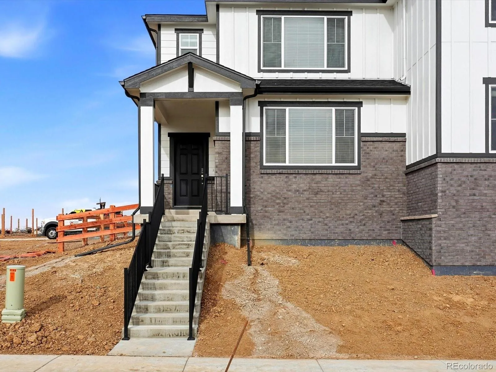 2233 E 164th Avenue Thornton CO 80602 | MLS #REC2330610 08212026214842 1600 2
