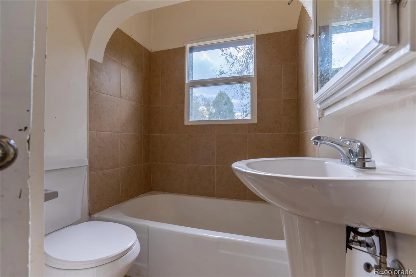 3140 W Girard Avenue Englewood CO 80110 | MLS #REC2331231 08232026235600 1600 9