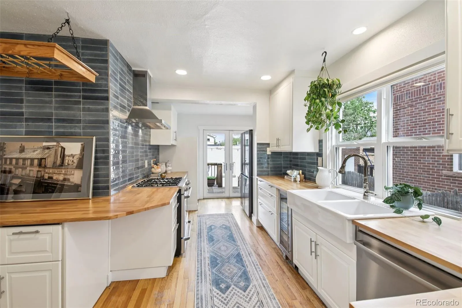 04152026215604 1600 12