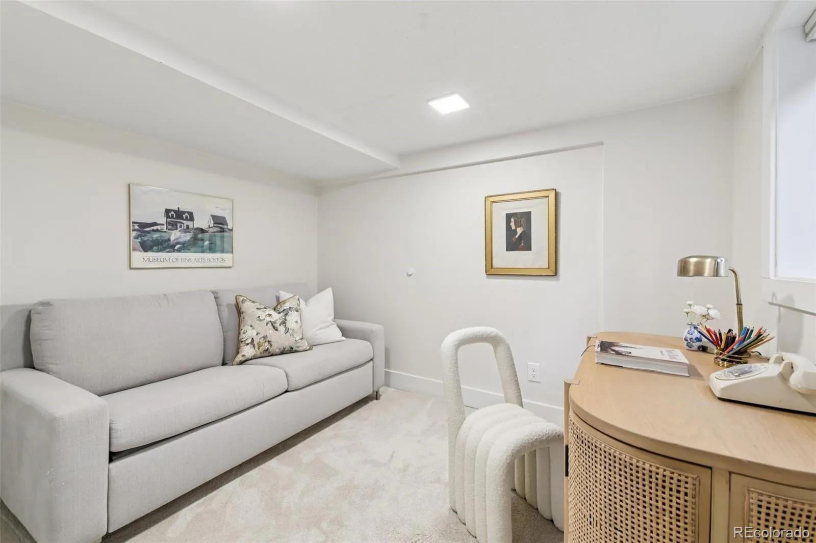 04152026215604 1600 34