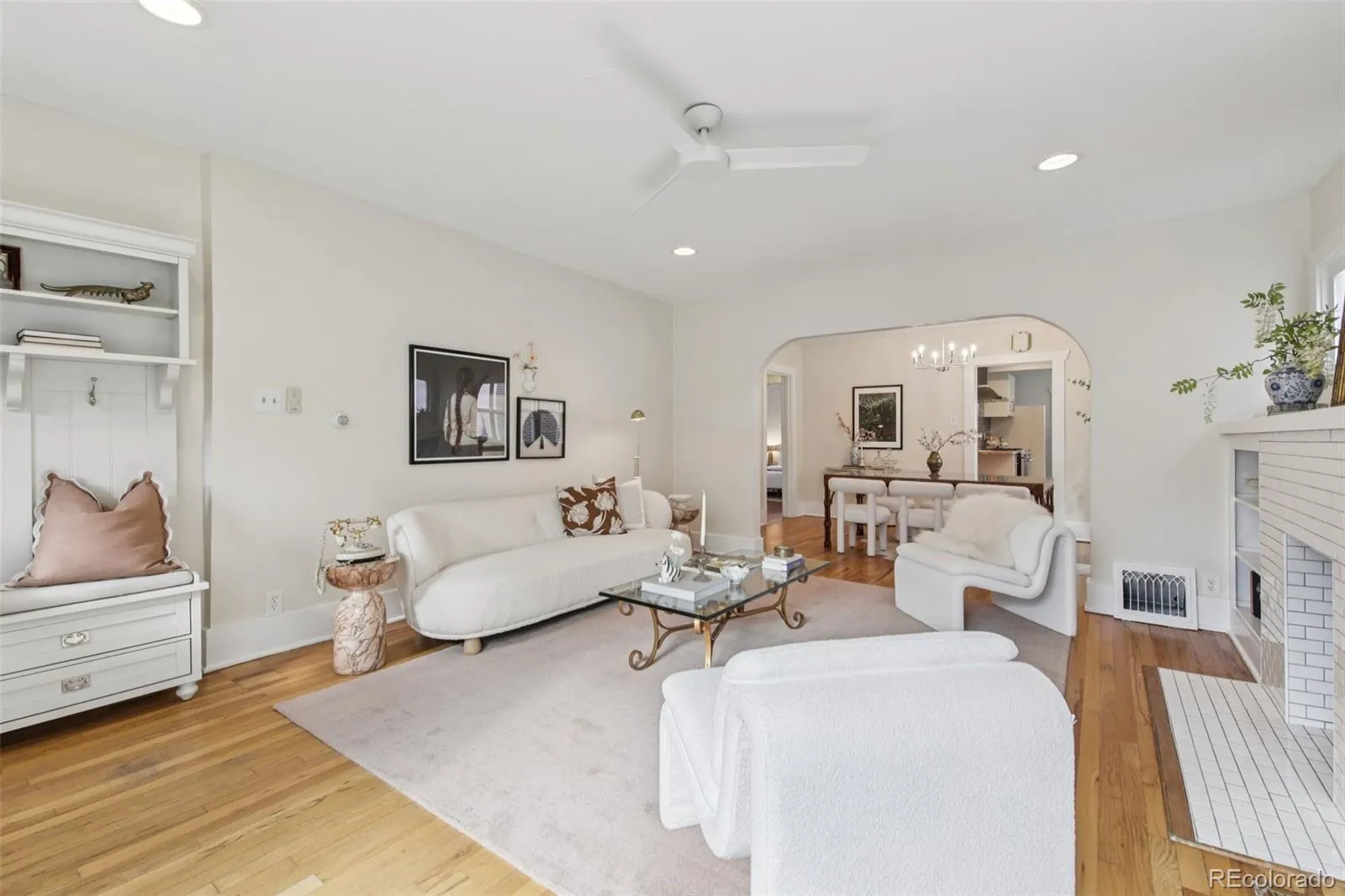 04152026215604 1600 6