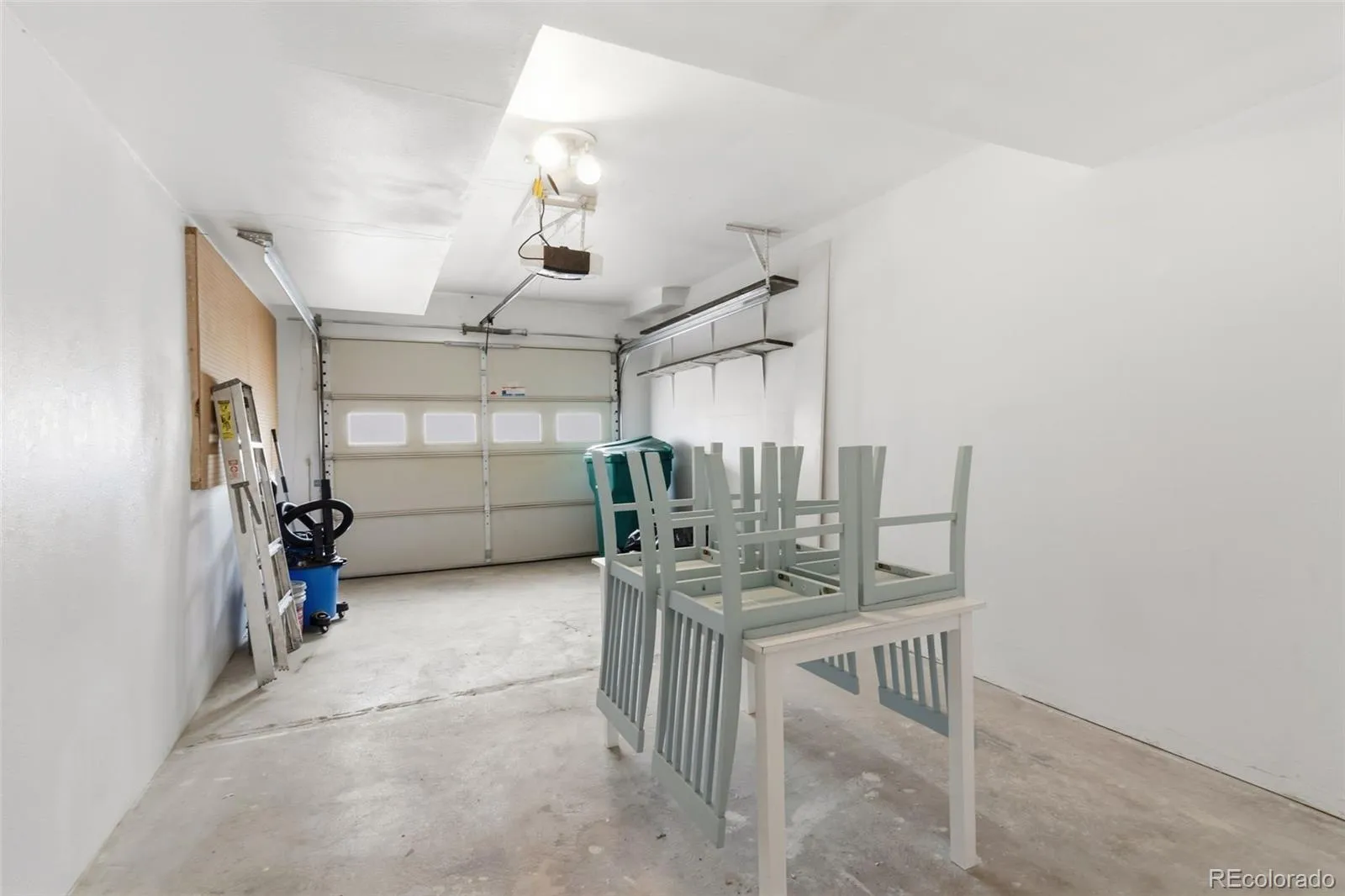 1719 S Lee Street #D Lakewood CO 80232 | MLS #REC2338886 05202026194238 1600 23