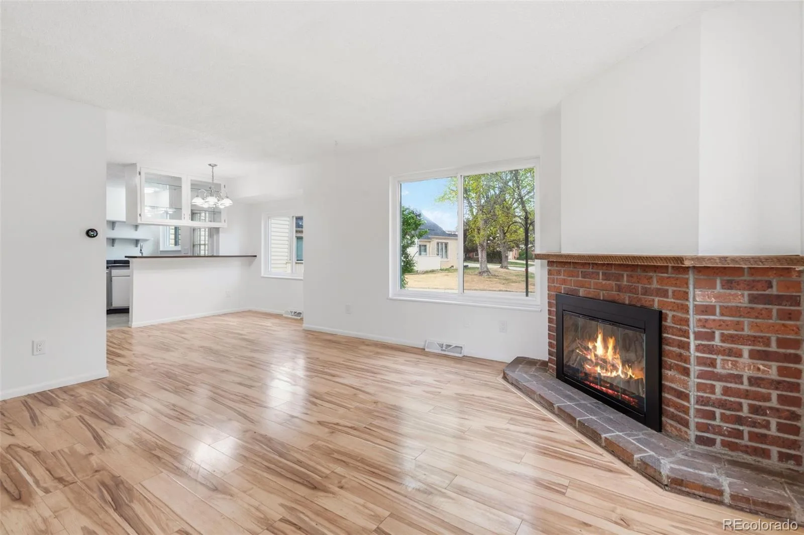 1719 S Lee Street #D Lakewood CO 80232 | MLS #REC2338886 09292026234728 1600 6