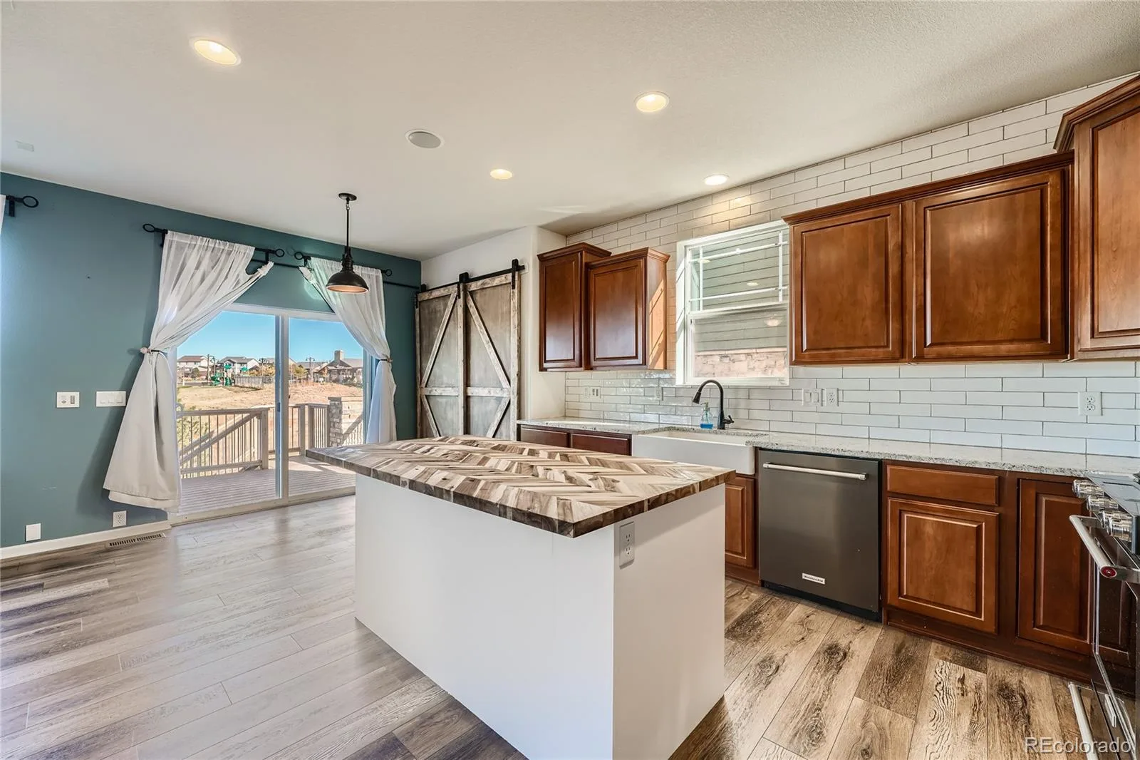 6560 S Ider Street Aurora CO 80016 | MLS #REC2338990 07022026023150 1600 7