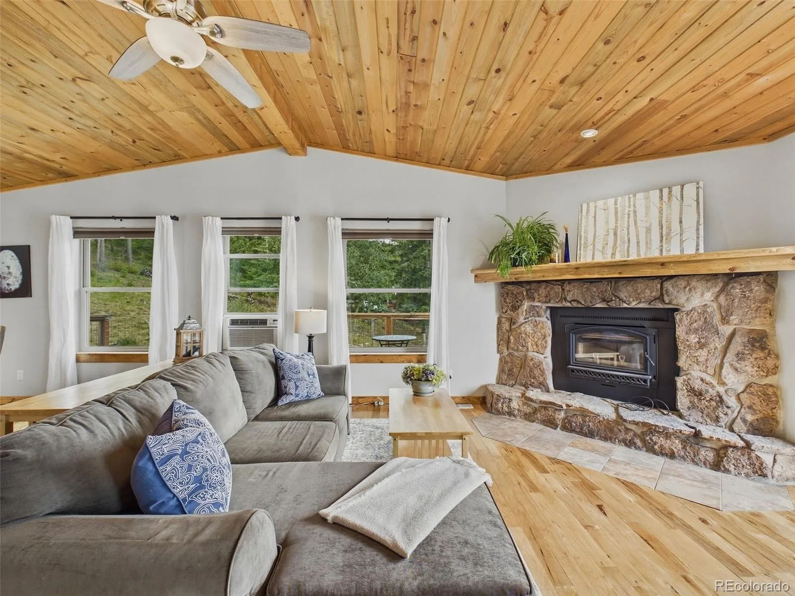 6773 Snowshoe Trail Evergreen CO 80439 | MLS #REC2340654 07232026173627 1600 17