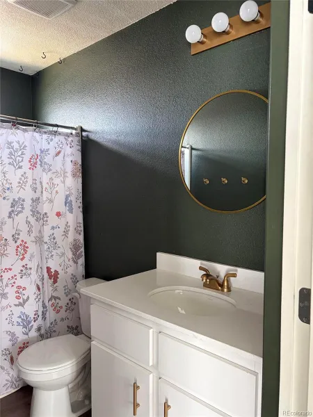 18211 E 51st Avenue Denver CO 80249 MLS #REC2341793 05052026034833 800 11