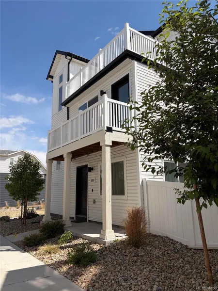 18211 E 51st Avenue Denver CO 80249 MLS #REC2341793 05052026034833 800 2