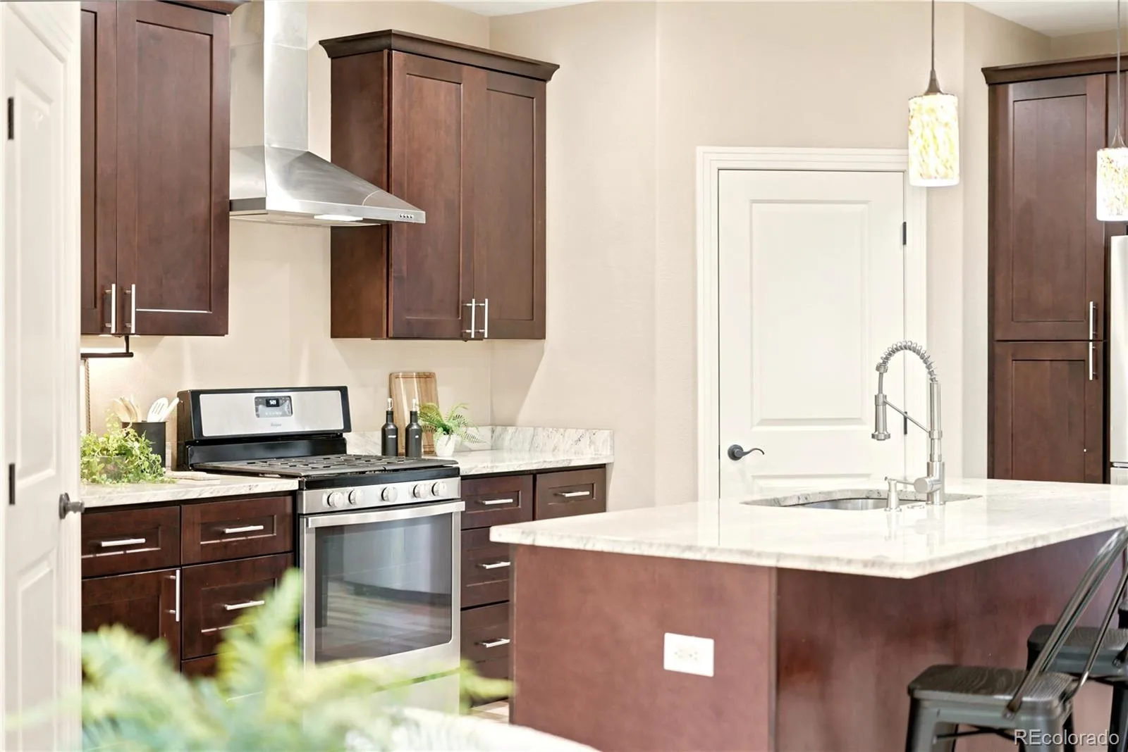 9851 W 71st Avenue Arvada CO 80004 MLS #REC2341923 06192026234442 1600 3