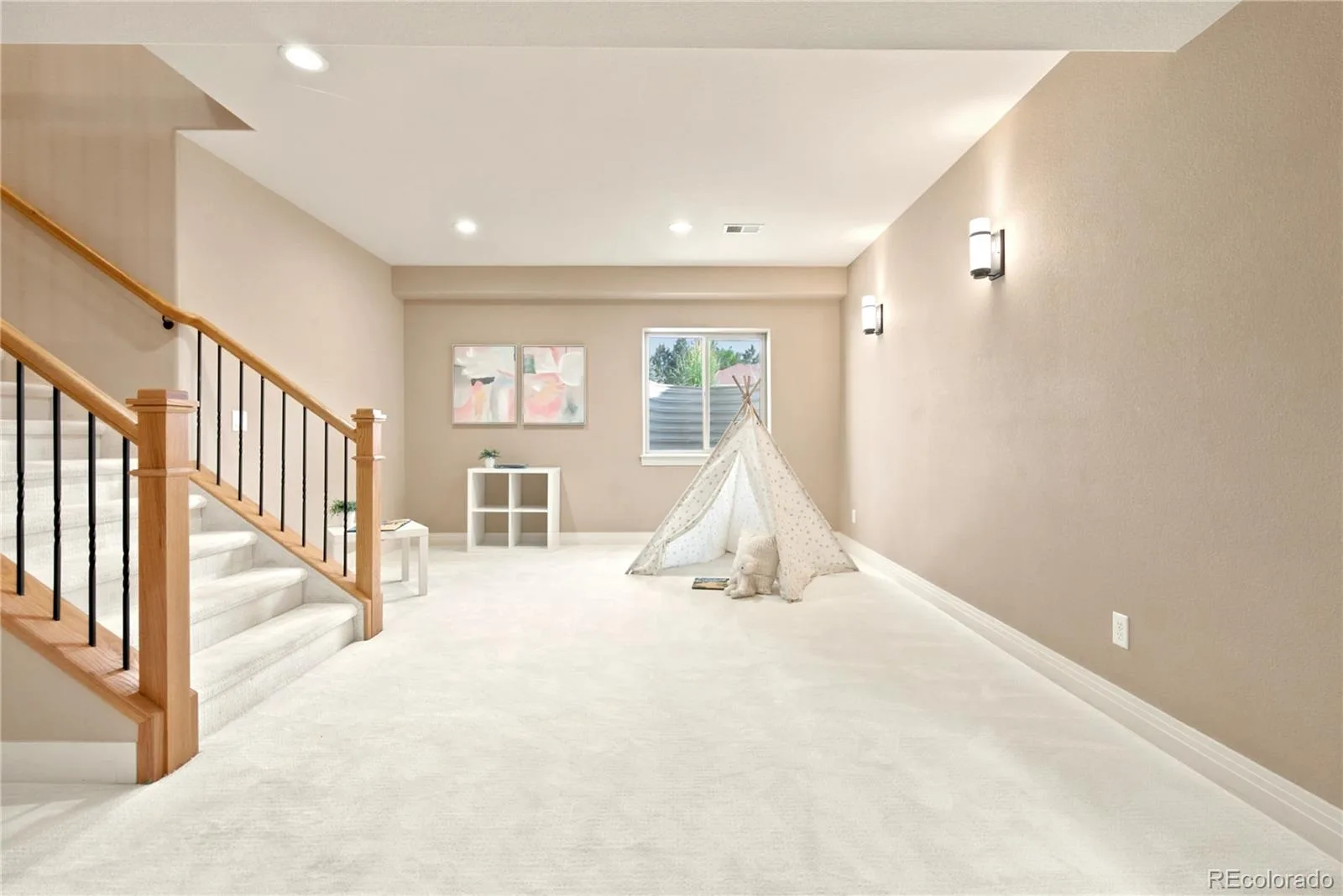 9851 W 71st Avenue Arvada CO 80004 MLS #REC2341923 06192026234442 1600 31