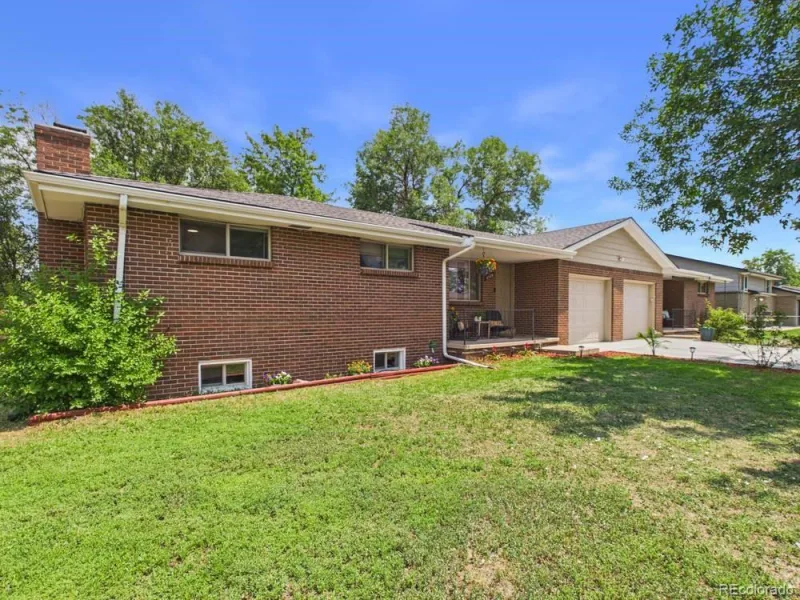 4570 Hoyt Street Wheat Ridge CO 80033 | MLS #REC2342256 08132026212827 800 27