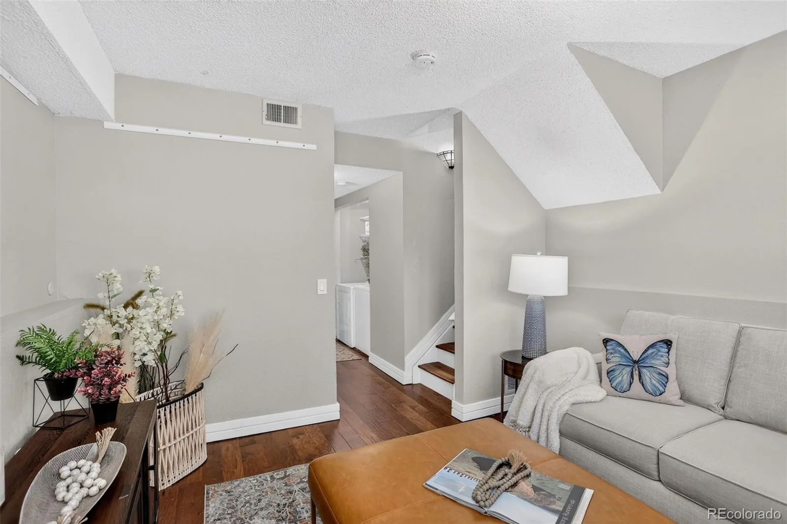 18574 E Layton Place Aurora CO 80015 | MLS #REC2343491 08042026131308 1600 29