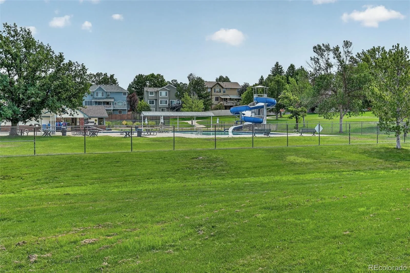 18574 E Layton Place Aurora CO 80015 | MLS #REC2343491 08042026131308 1600 36
