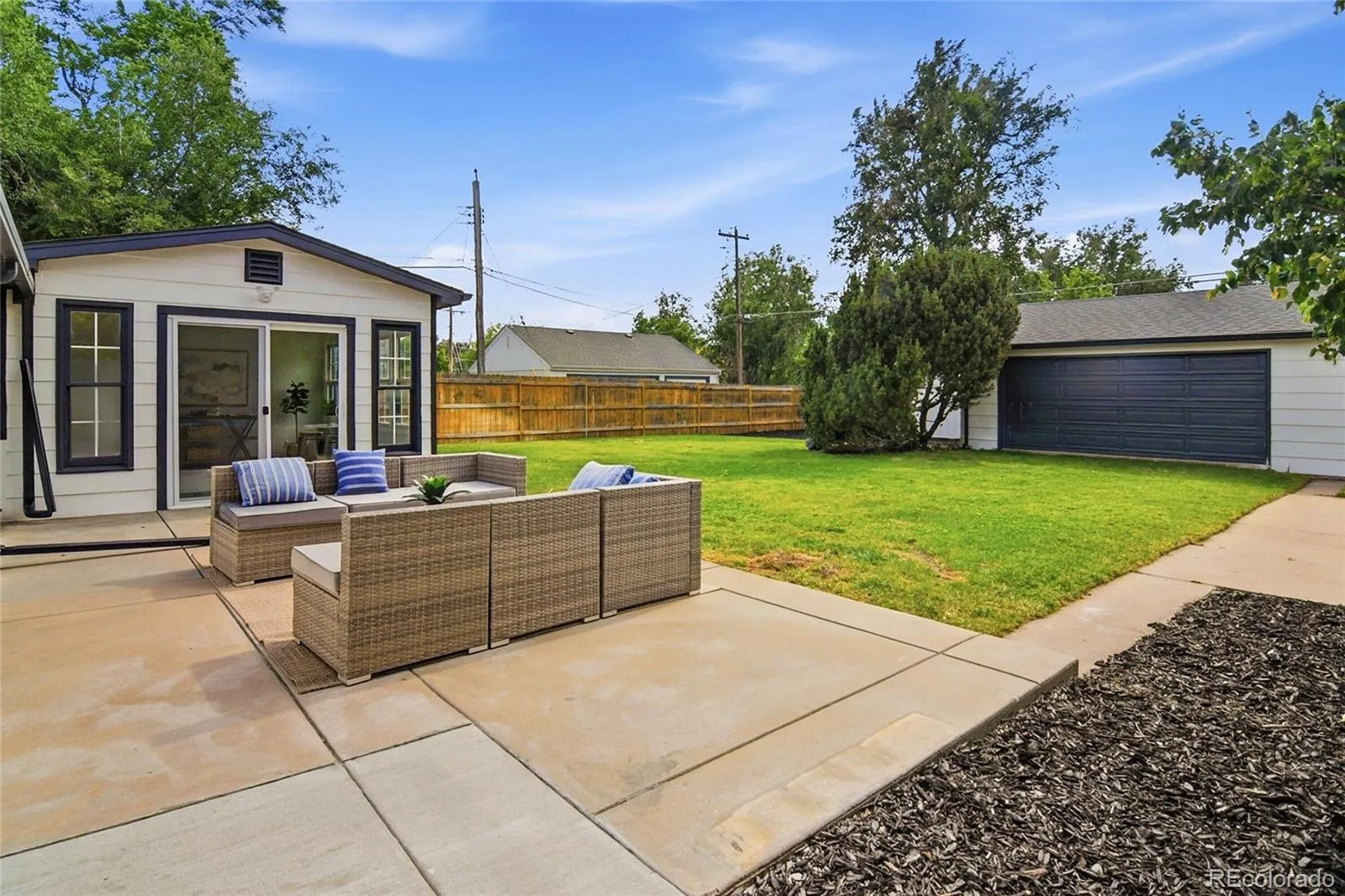 3075 S Emerson Way Englewood CO 80113 MLS #REC2344156 05282026030344 1600 24