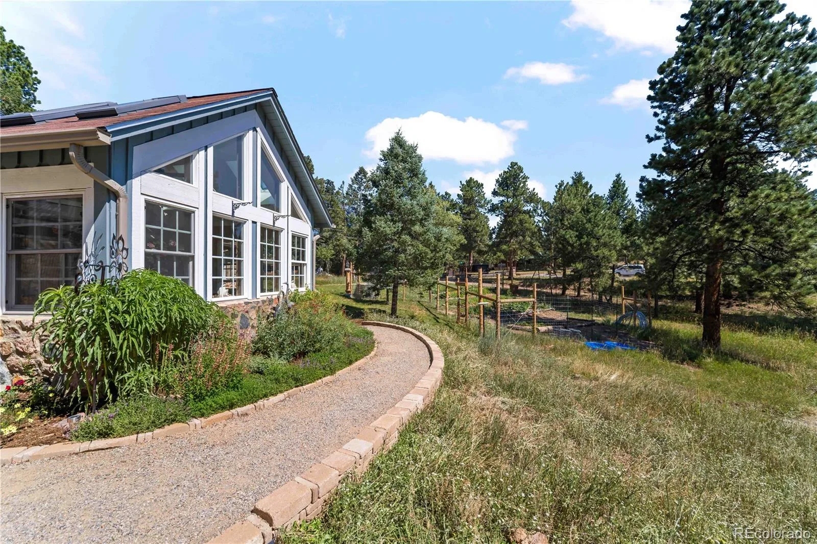 28894 Corkwood Lane Evergreen CO 80439 | MLS #REC2344383 08062026215206 1600 34