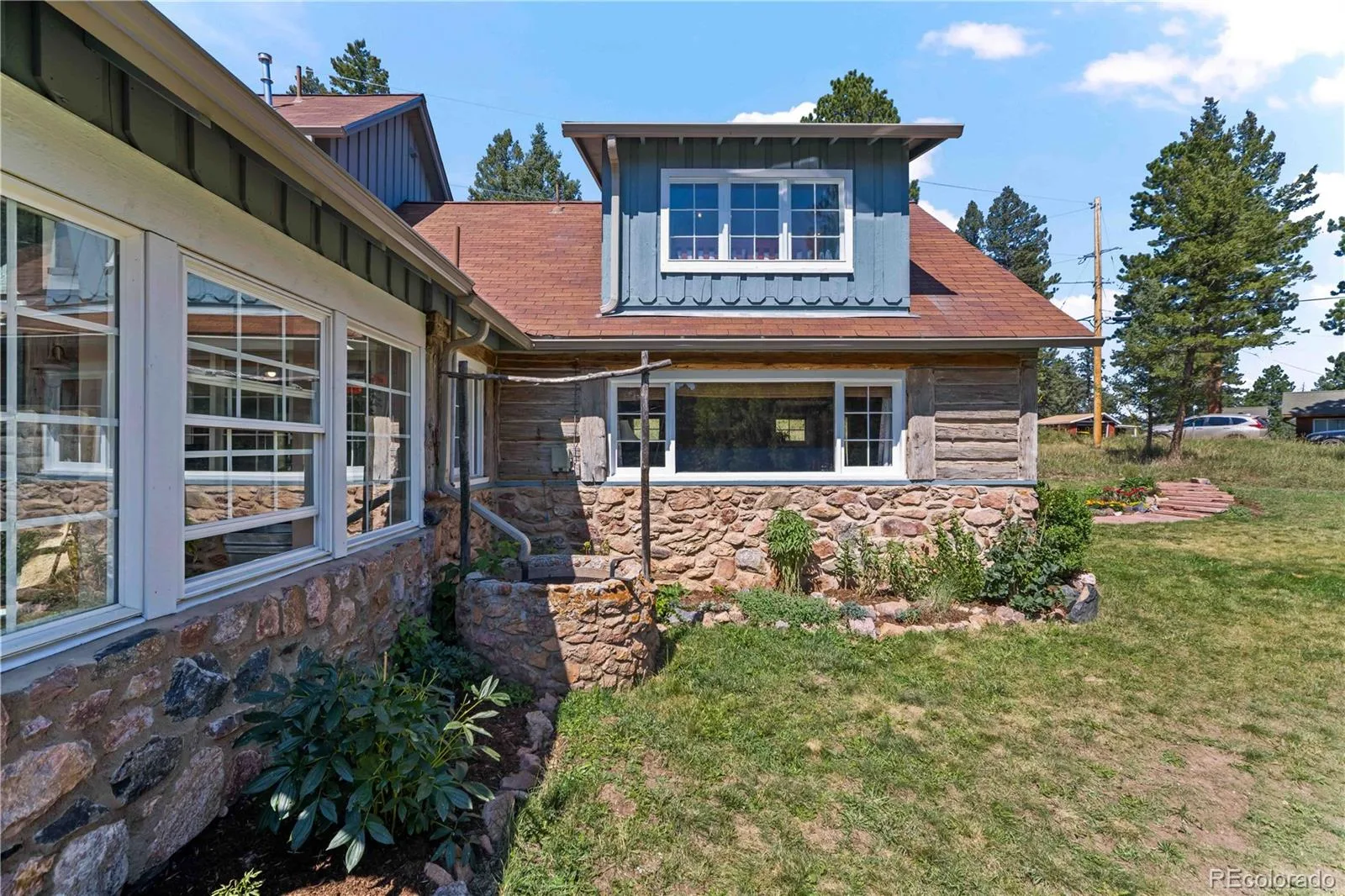 28894 Corkwood Lane Evergreen CO 80439 | MLS #REC2344383 08062026215206 1600 37