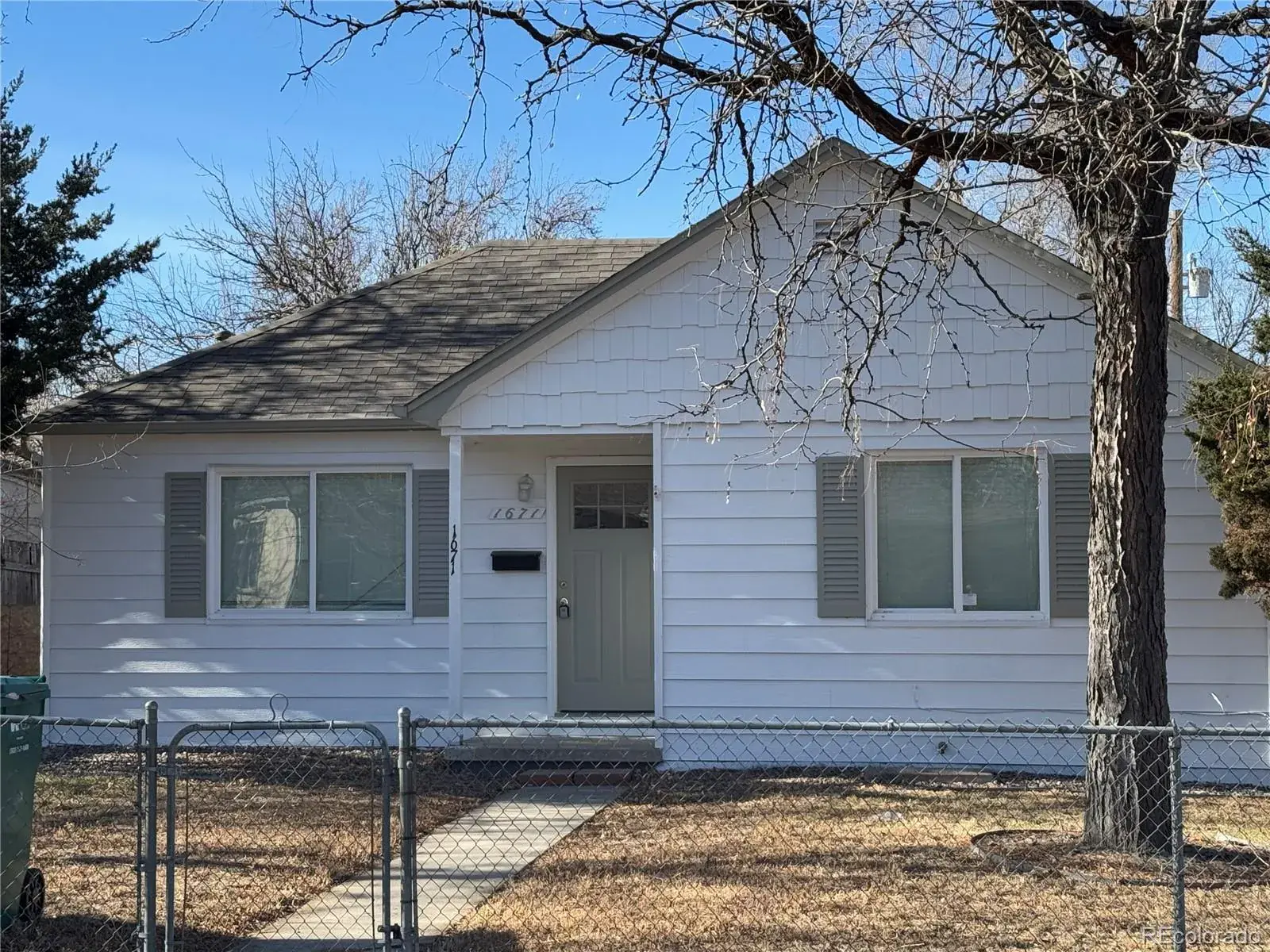 1671 Oswego Street Aurora CO 80010 MLS #REC2344482 01032026023407 1600 1