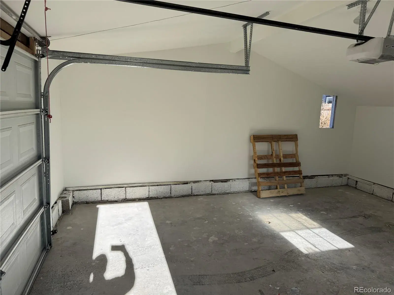 1671 Oswego Street Aurora CO 80010 MLS #REC2344482 01032026023407 1600 16