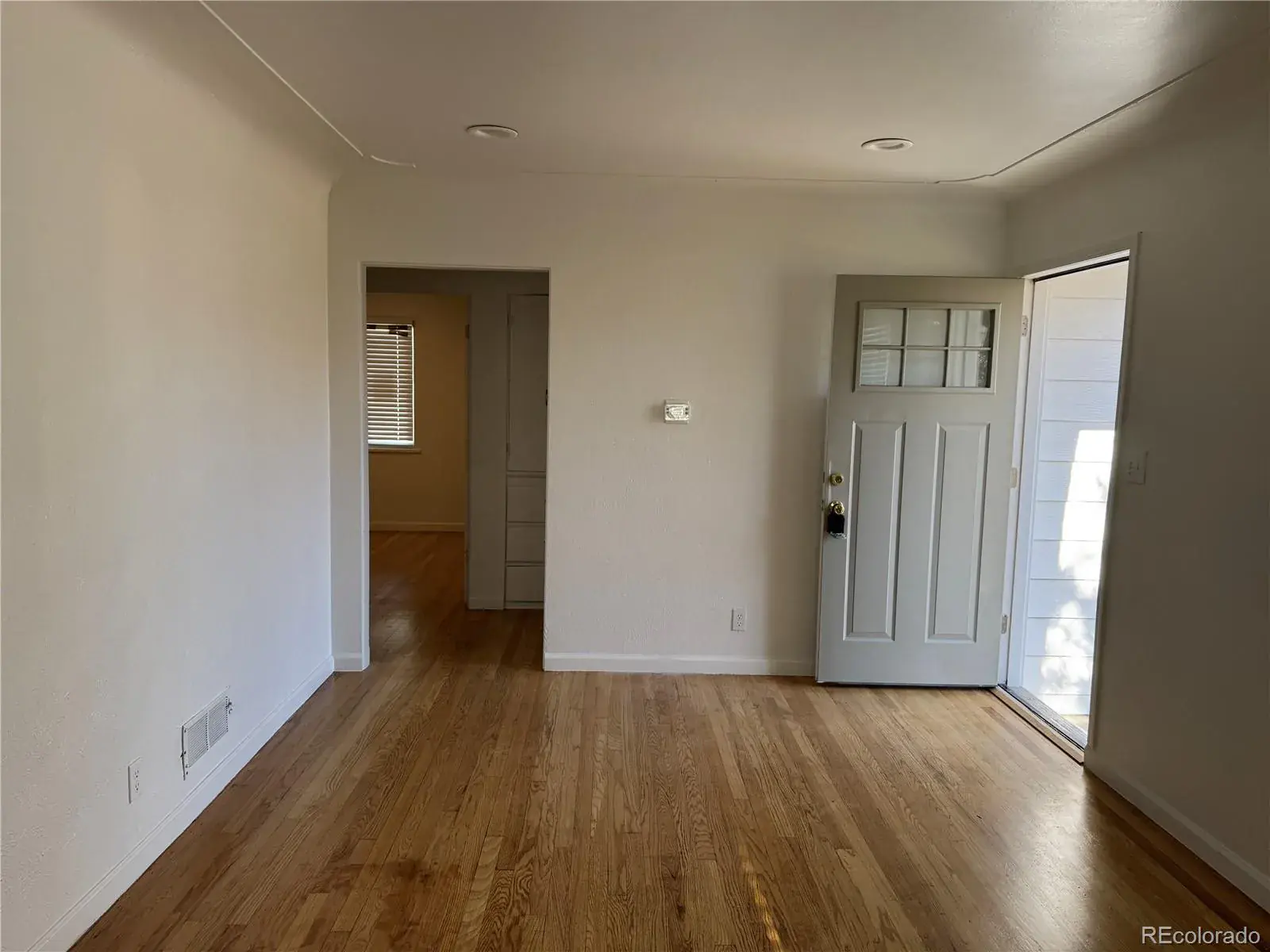 1671 Oswego Street Aurora CO 80010 MLS #REC2344482 01032026023407 1600 3