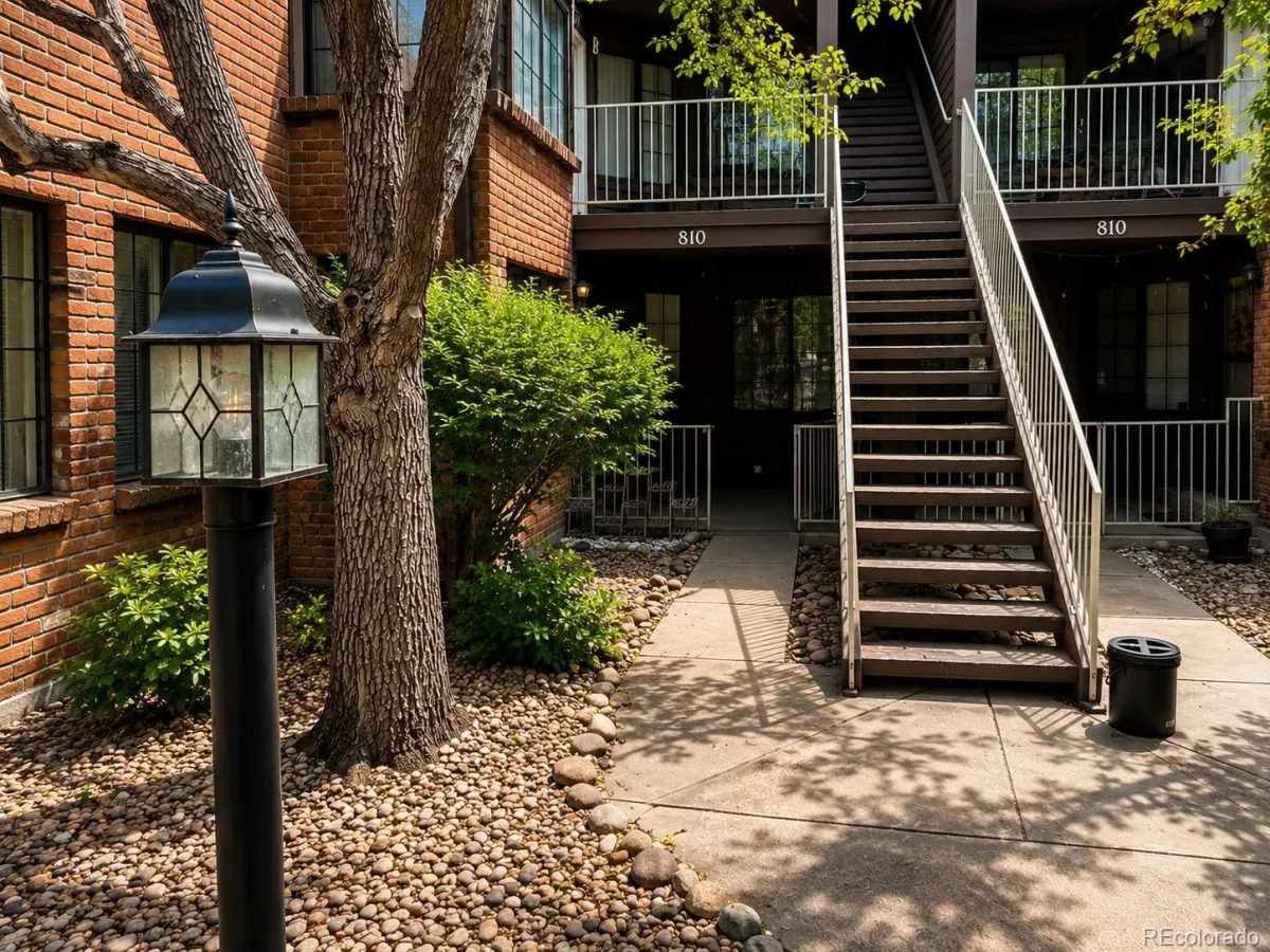 810 S Vance Street #A Lakewood CO 80226 MLS #REC2345833 05142026211026 1200 2