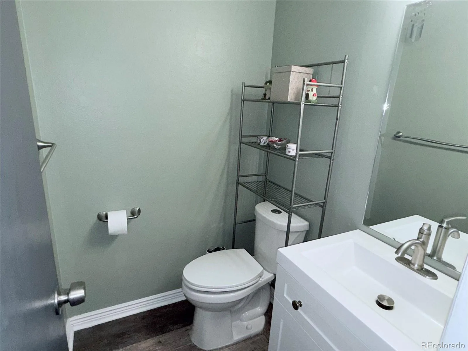 5672 S Lowell Boulevard Littleton CO 80123 | MLS #REC2346229 06182026202827 1600 5