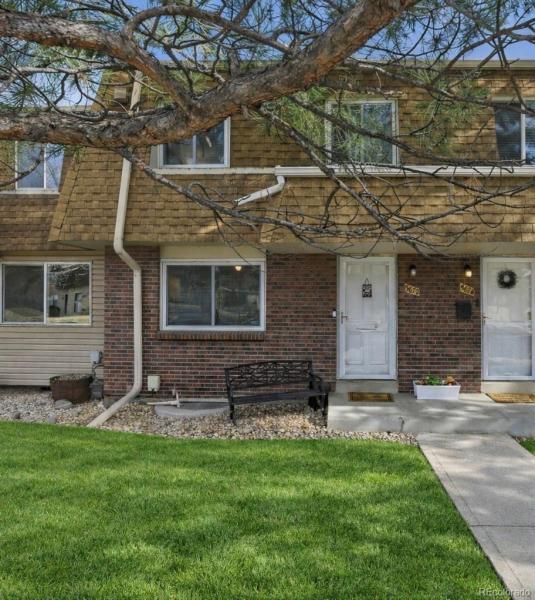 5672 S Lowell Boulevard Littleton CO 80123 | MLS #REC2346229 MLS #REC2346229 image #0