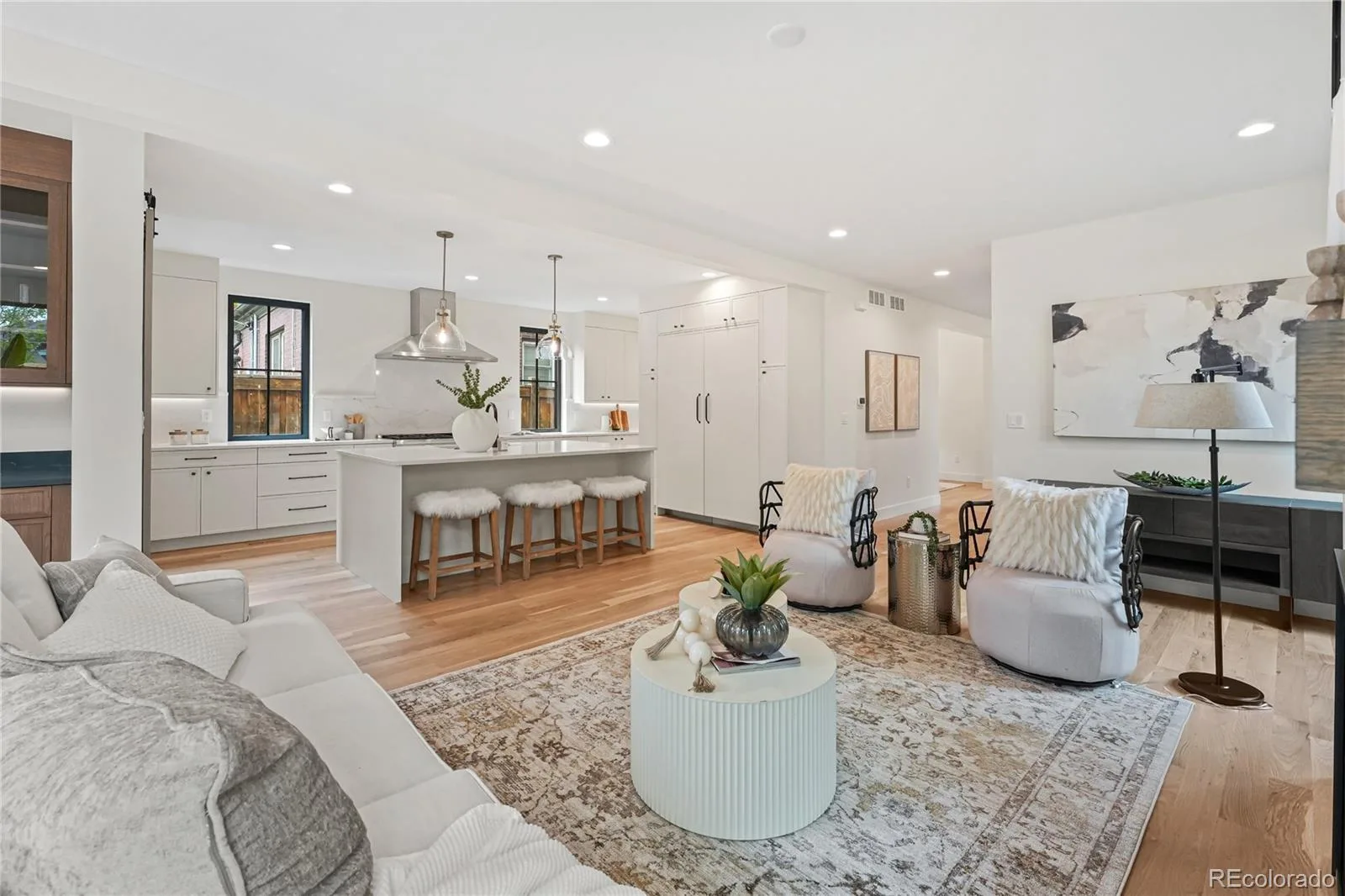 1060 S Ogden Street Denver CO 80209 MLS #REC2347005 06092026024351 1600 12