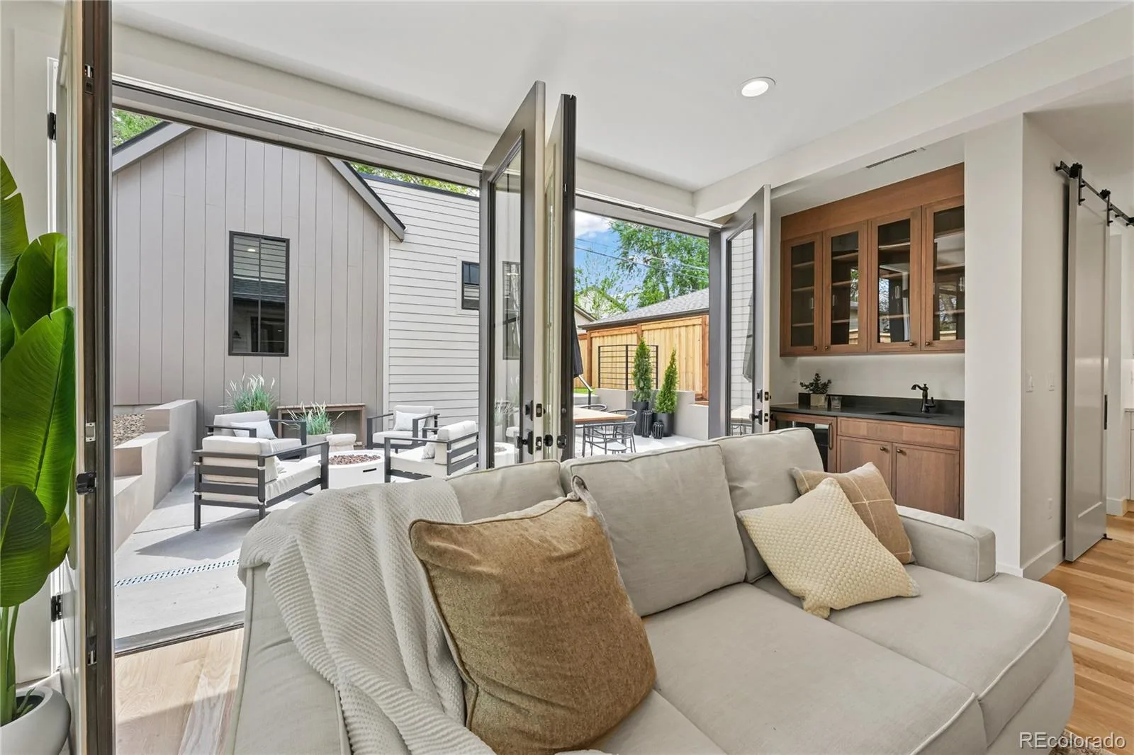 1060 S Ogden Street Denver CO 80209 MLS #REC2347005 06092026024351 1600 15