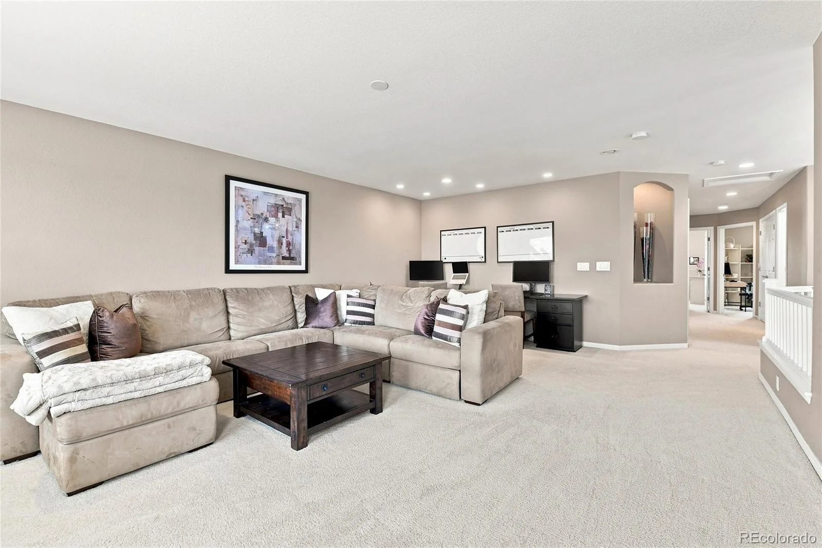 6072 Vacquero Drive Castle Rock CO 80108 | MLS #REC2347148 08112026183233 1600 32