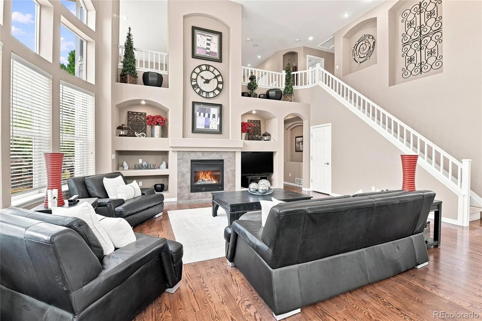 6072 Vacquero Drive Castle Rock CO 80108 | MLS #REC2347148 08112026183233 1600 7
