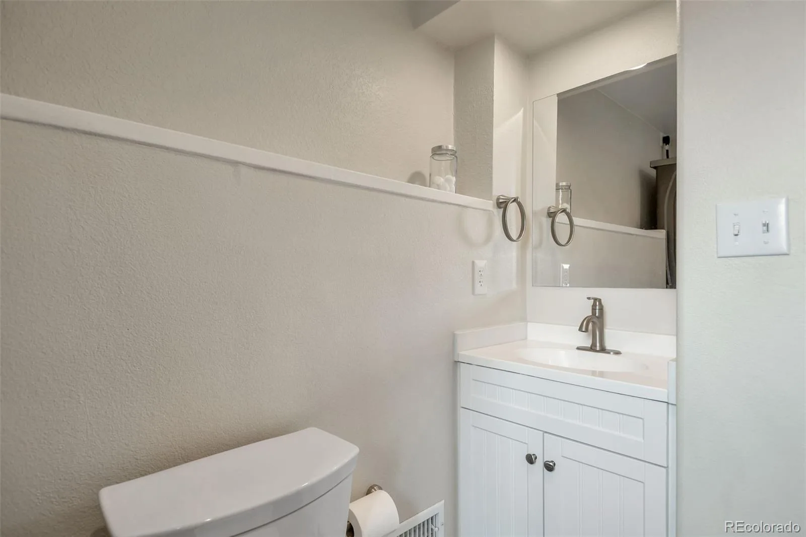9953 travis Street Thornton CO 80229 | MLS #REC2347298 08122026201904 1600 12