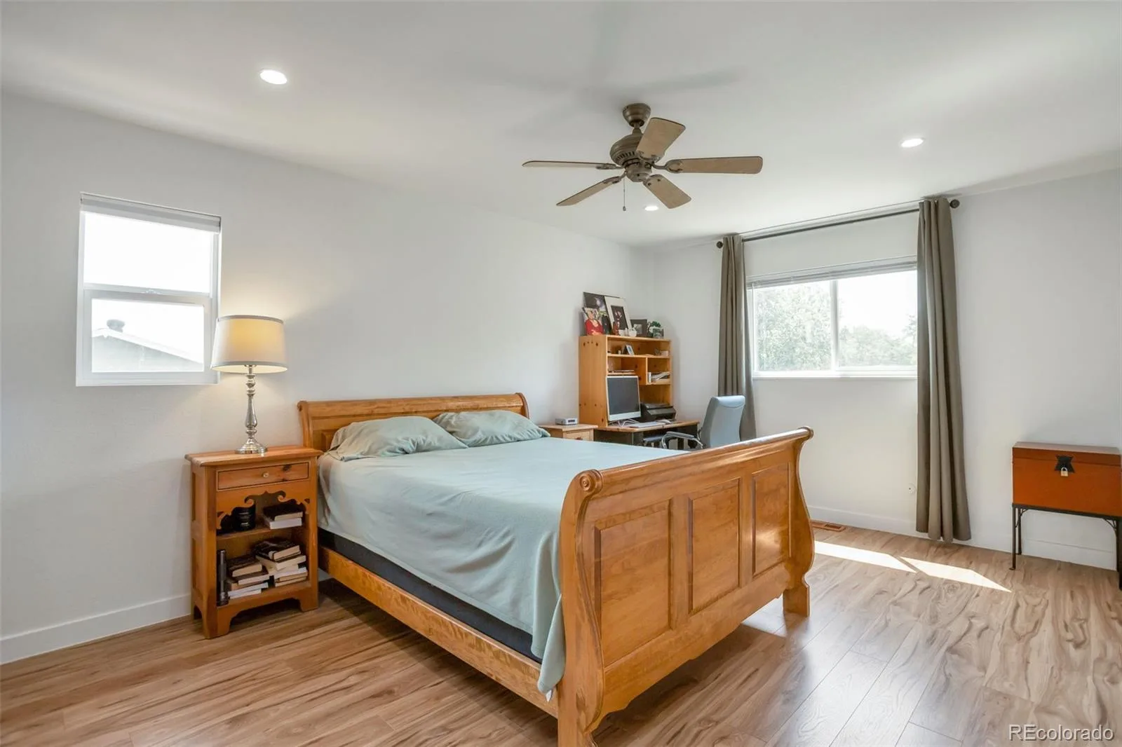 9953 travis Street Thornton CO 80229 | MLS #REC2347298 08122026201904 1600 8