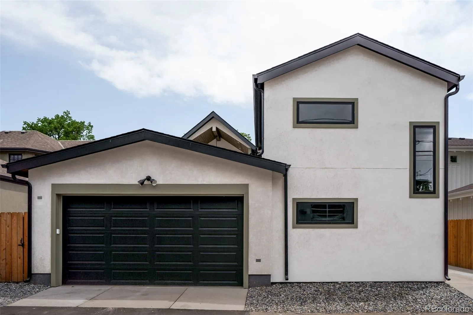 1059 S York Street Denver CO 80209 MLS #REC2347820 05292026222740 1600 43