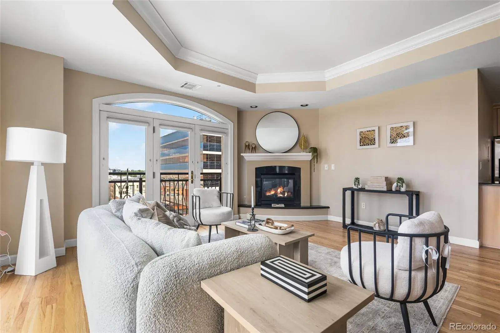 09182025003738 1600 9