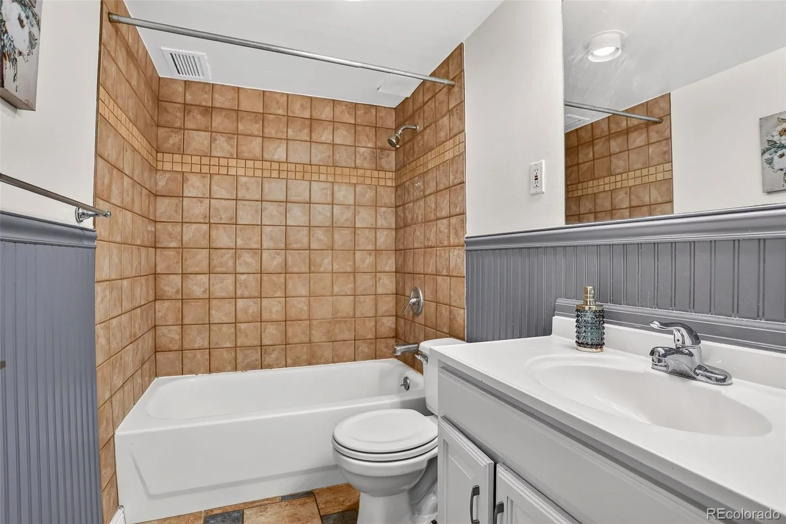 1121 Albion Street #607 Denver CO 80220 | MLS #REC2348879 07232026154330 1600 15