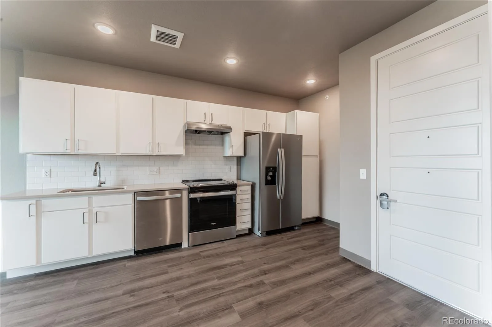 12983 W Ida Avenue #109 Littleton CO 80127 | MLS #REC2349109 08312026212335 1600 24