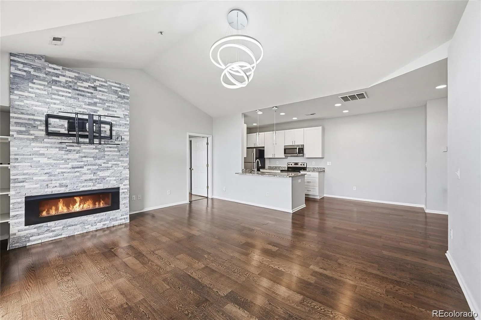 14251 E 1st Drive #308 Aurora CO 80011 | MLS #REC2349194 07192026012344 1600 2
