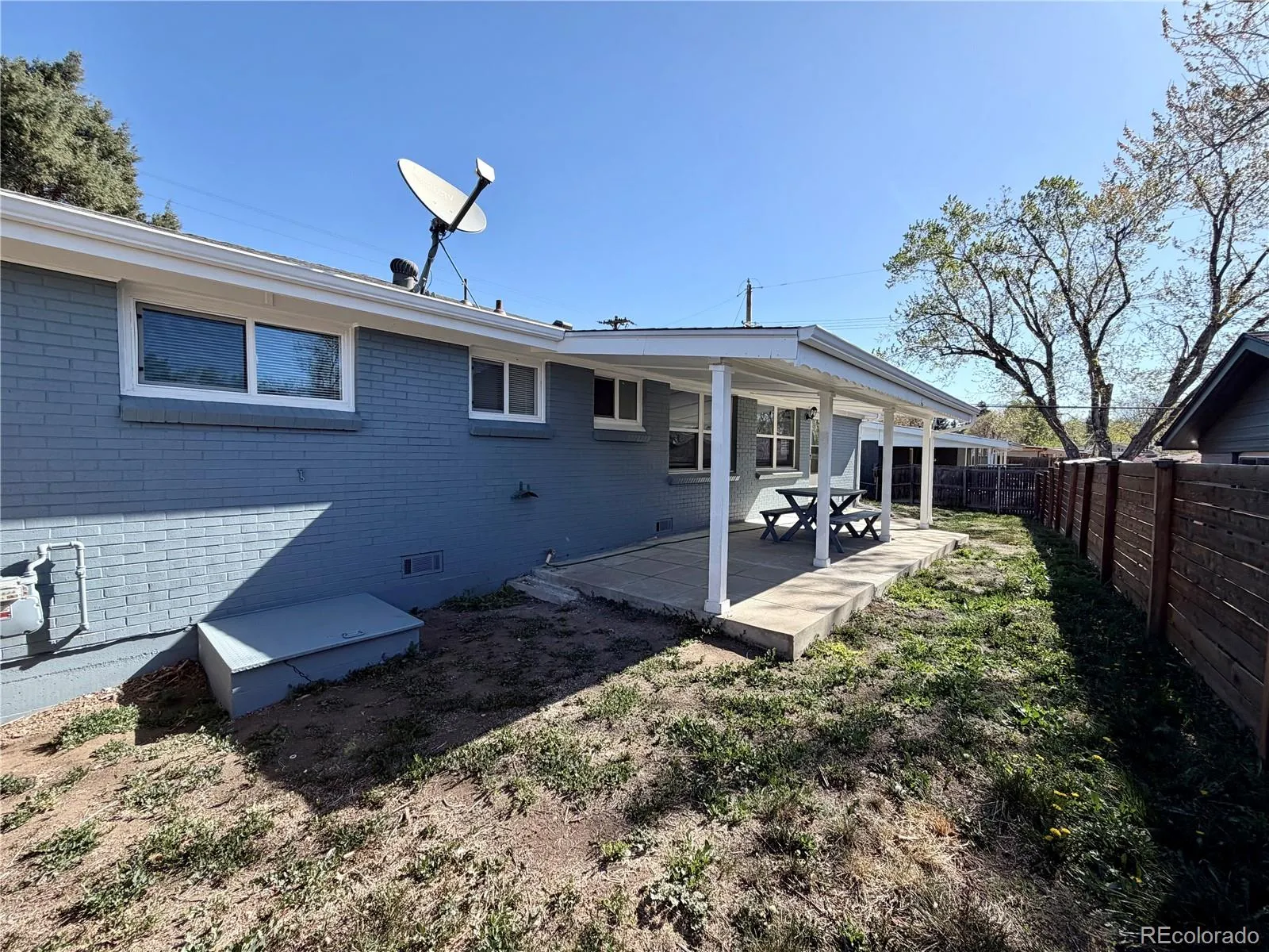 04172026003607 1600 18