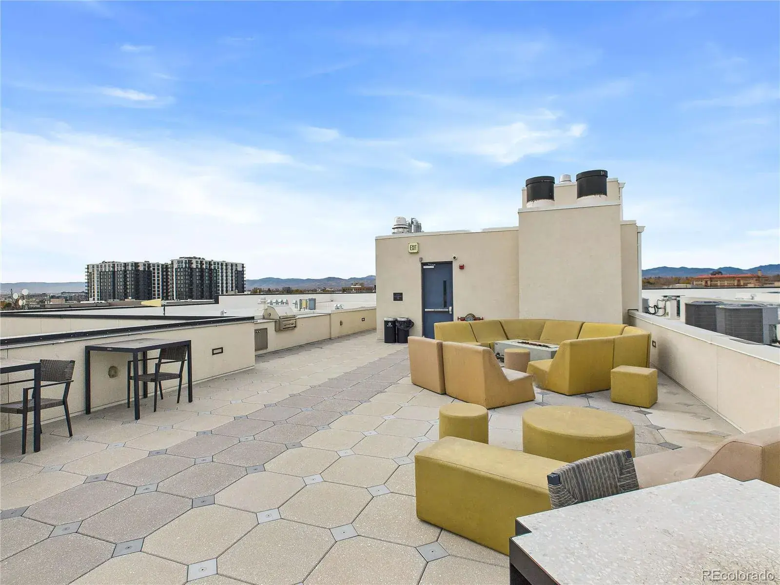 11212025022255 1600 43