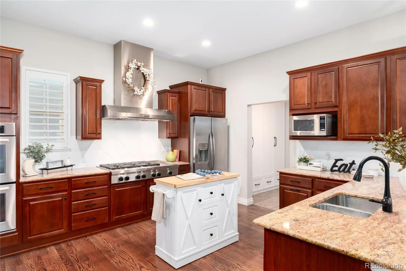 04142026140456 1600 11