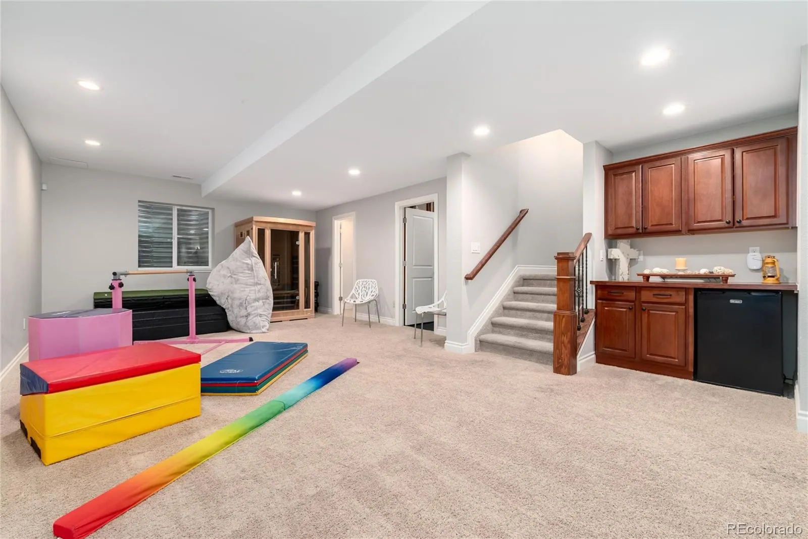 04142026140456 1600 29