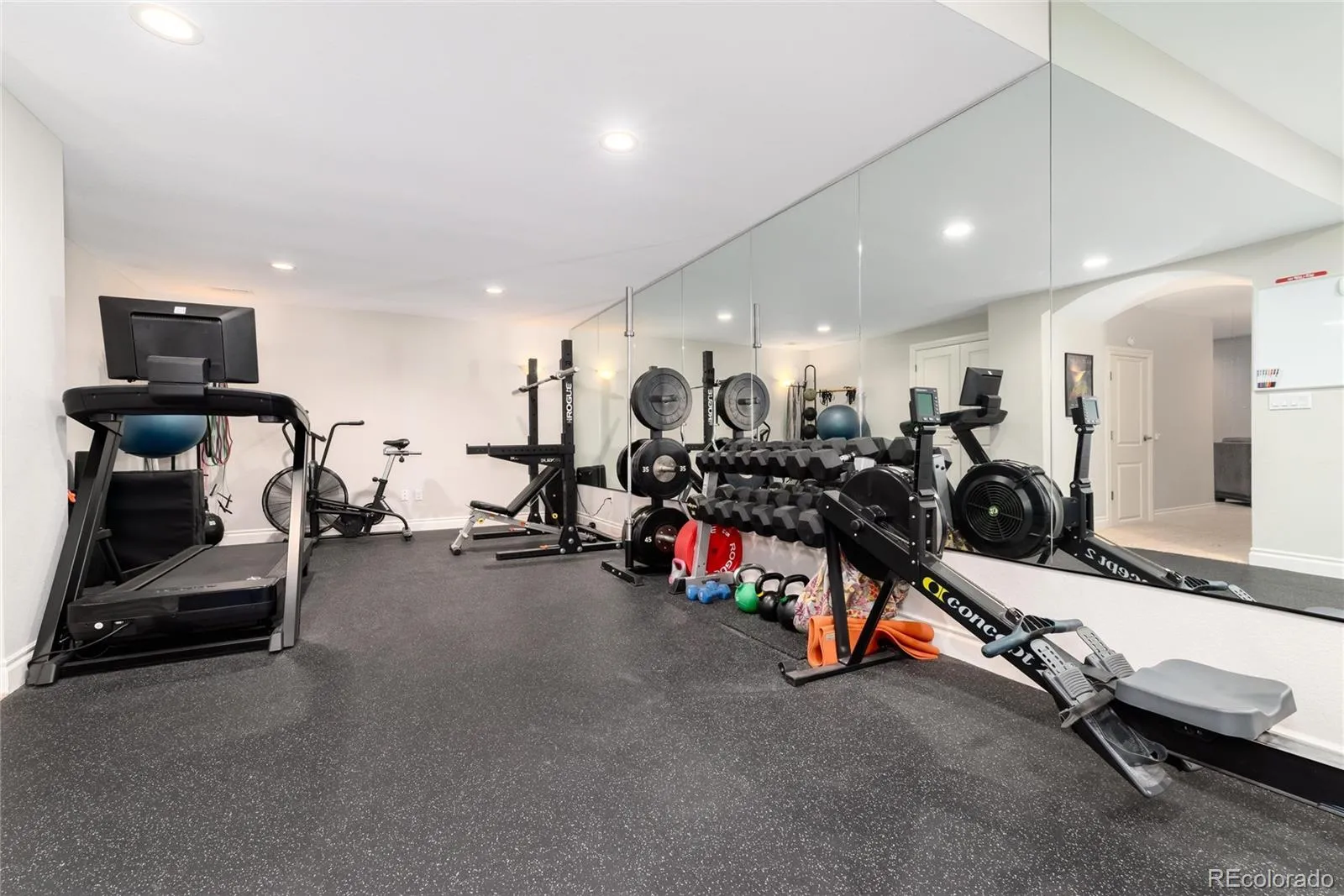 04142026140456 1600 31