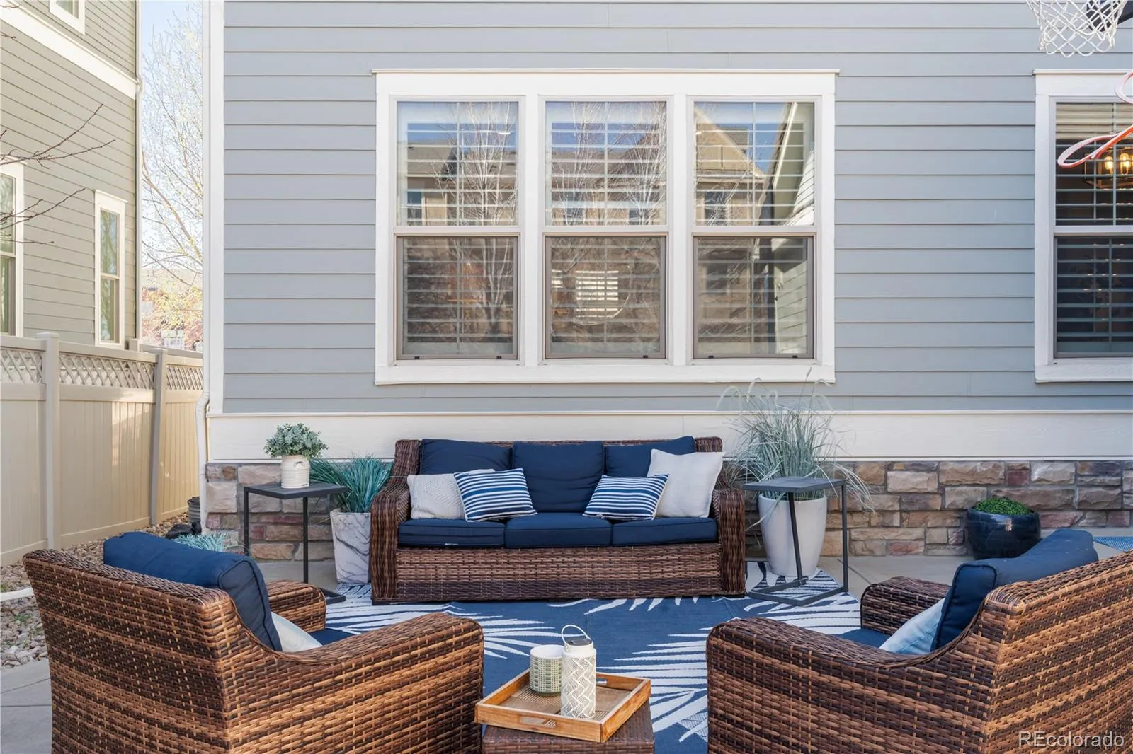 04142026140456 1600 8