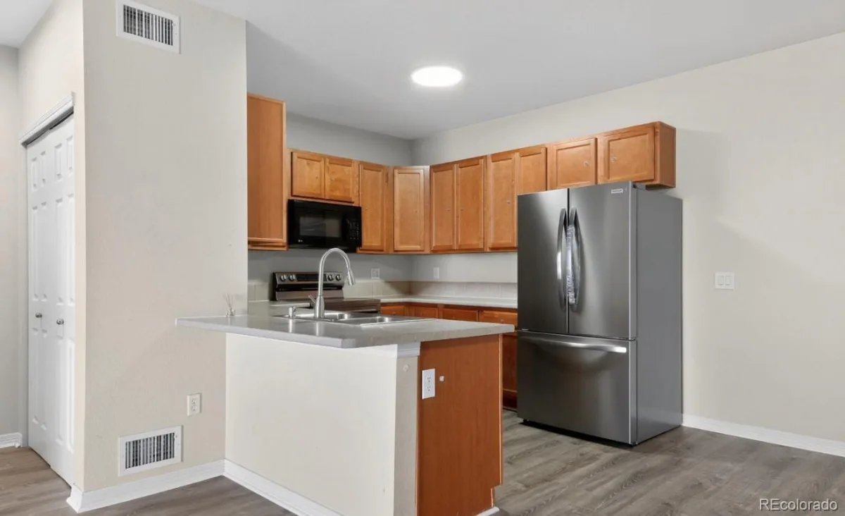 7222 S Blackhawk Street #206 #3 Aurora CO 80112 MLS #REC2357562 06032026041033 1200 28