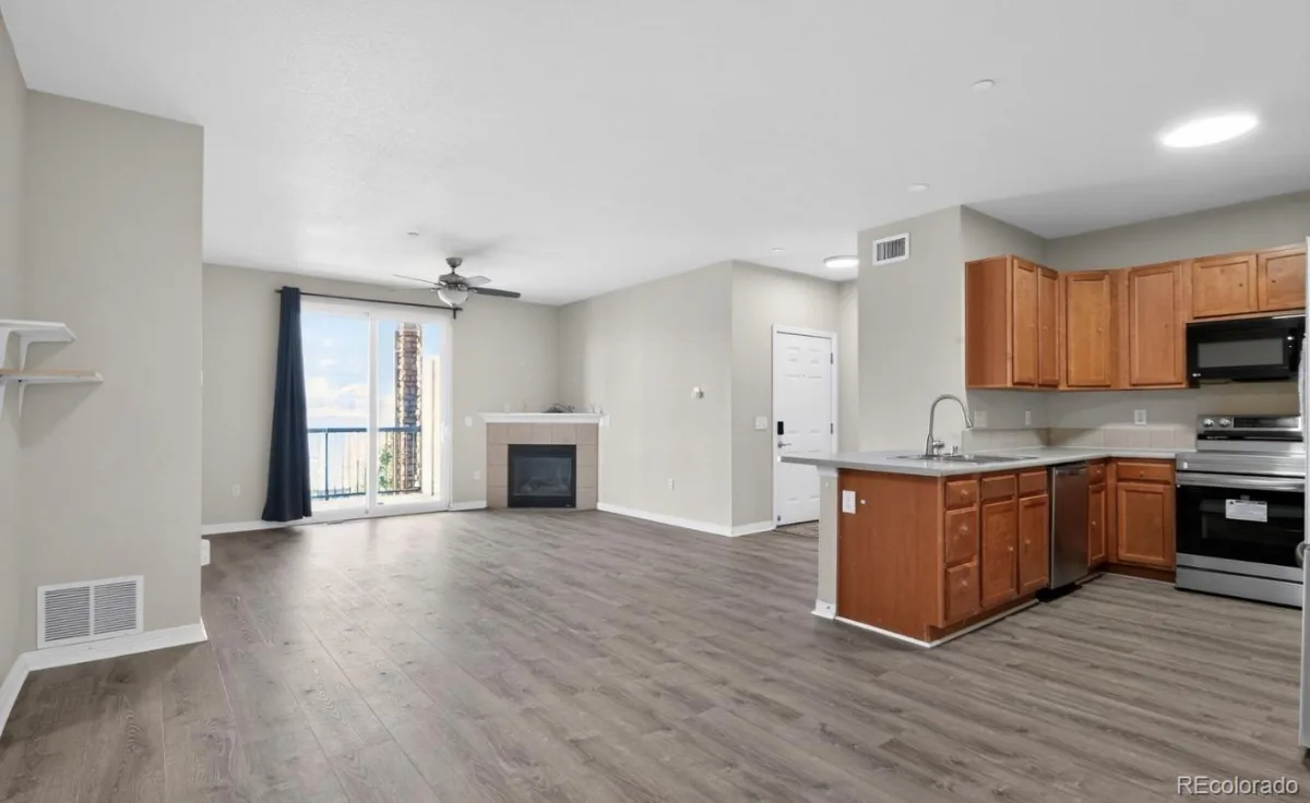 7222 S Blackhawk Street #206 #3 Aurora CO 80112 MLS #REC2357562 06032026041033 1200 4
