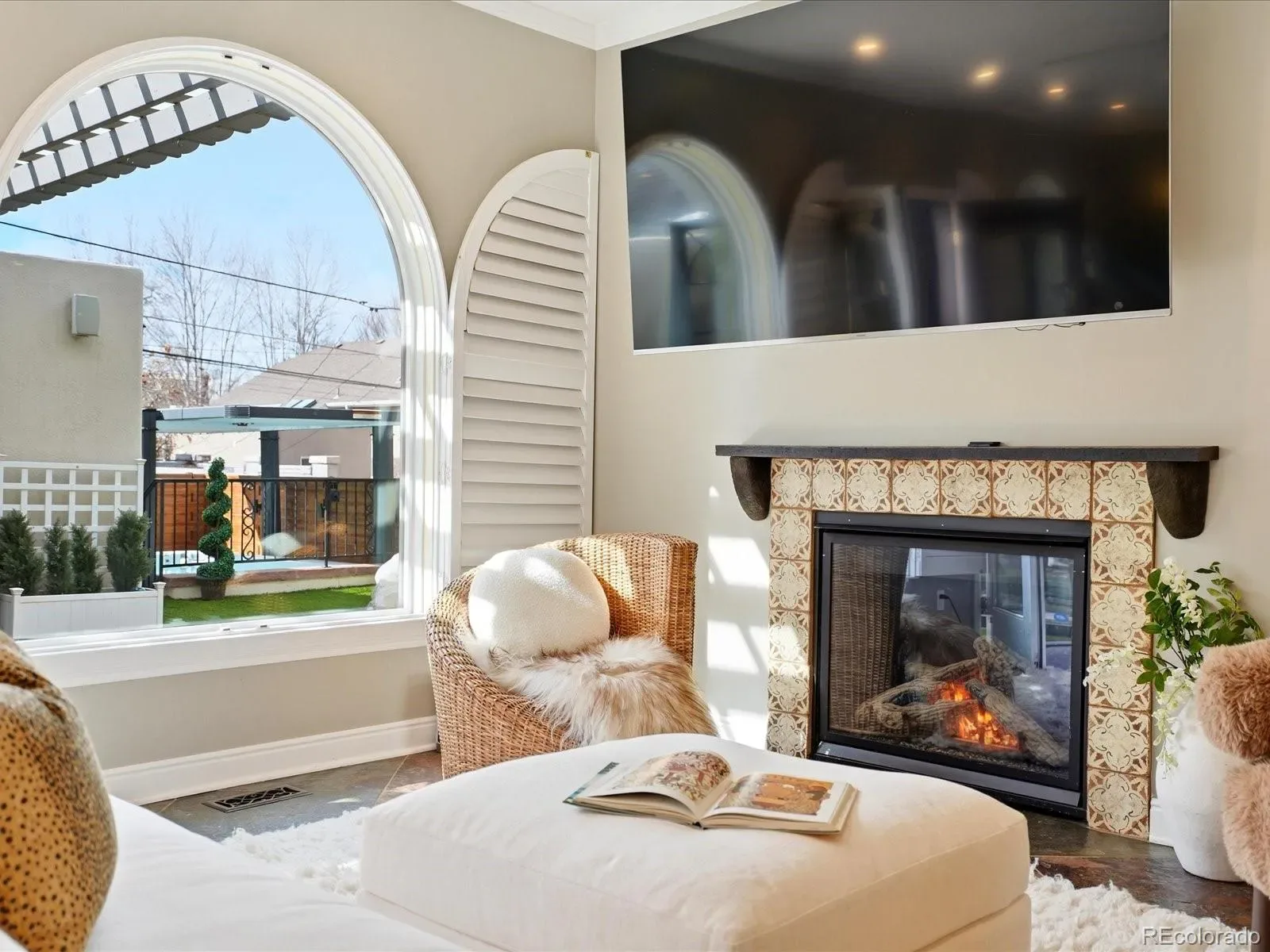 03122026233157 1600 12